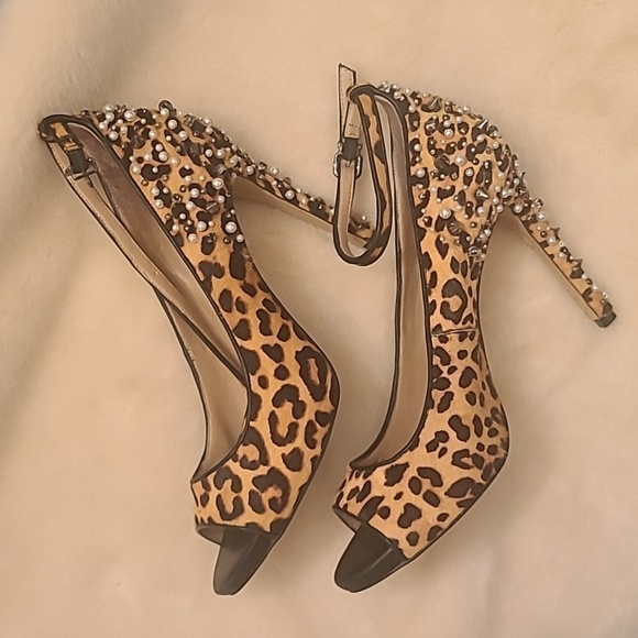 Nine West Leopard Patent Leather Peep Toe Platform Heels Size 7.5 - Picture 3 of 10